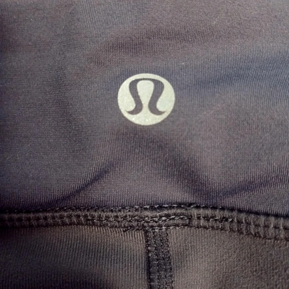 Lululemon Athletica Capri‎ Leggings Womens 8 Gray Ruched Crop Yoga Pants Active